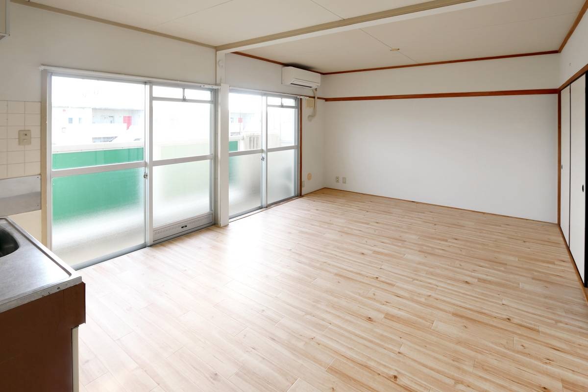 福岡県飯塚市 有安