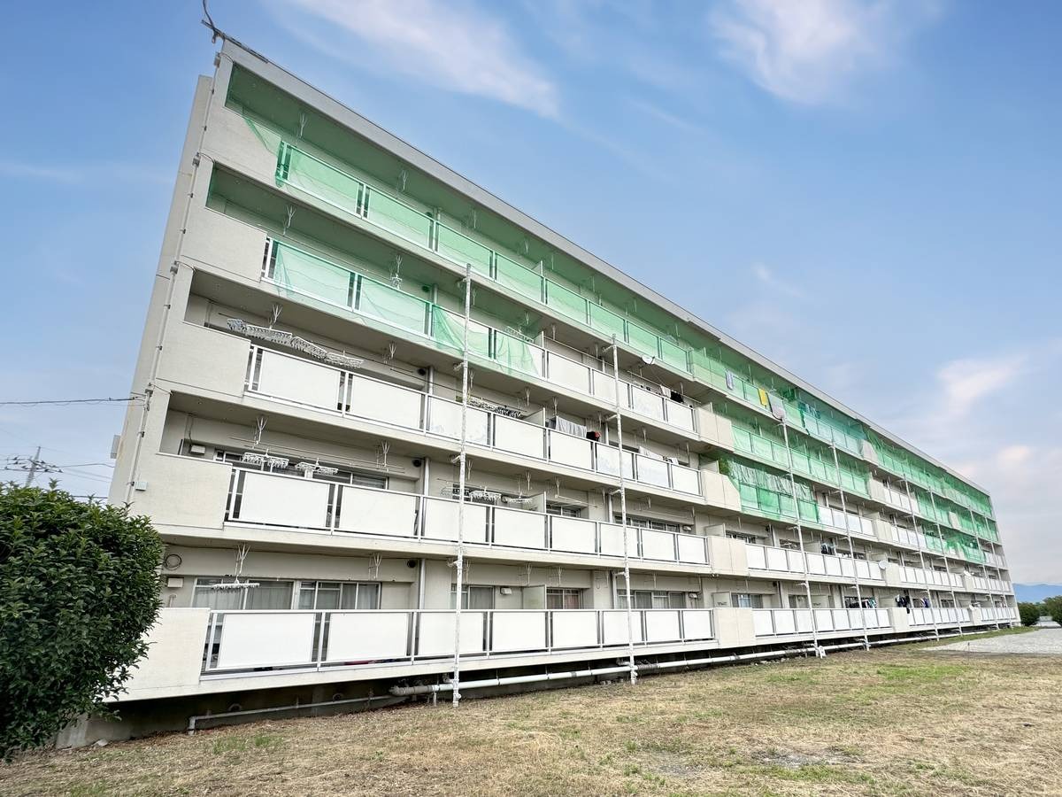 山梨県南アルプス市 六科2