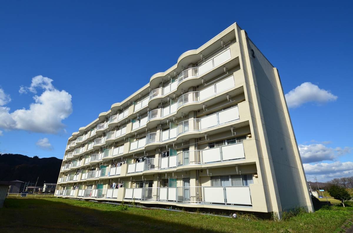 新潟県魚沼市 青島