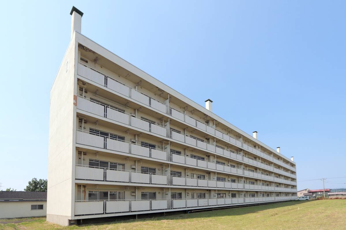 青森県黒石市 末広