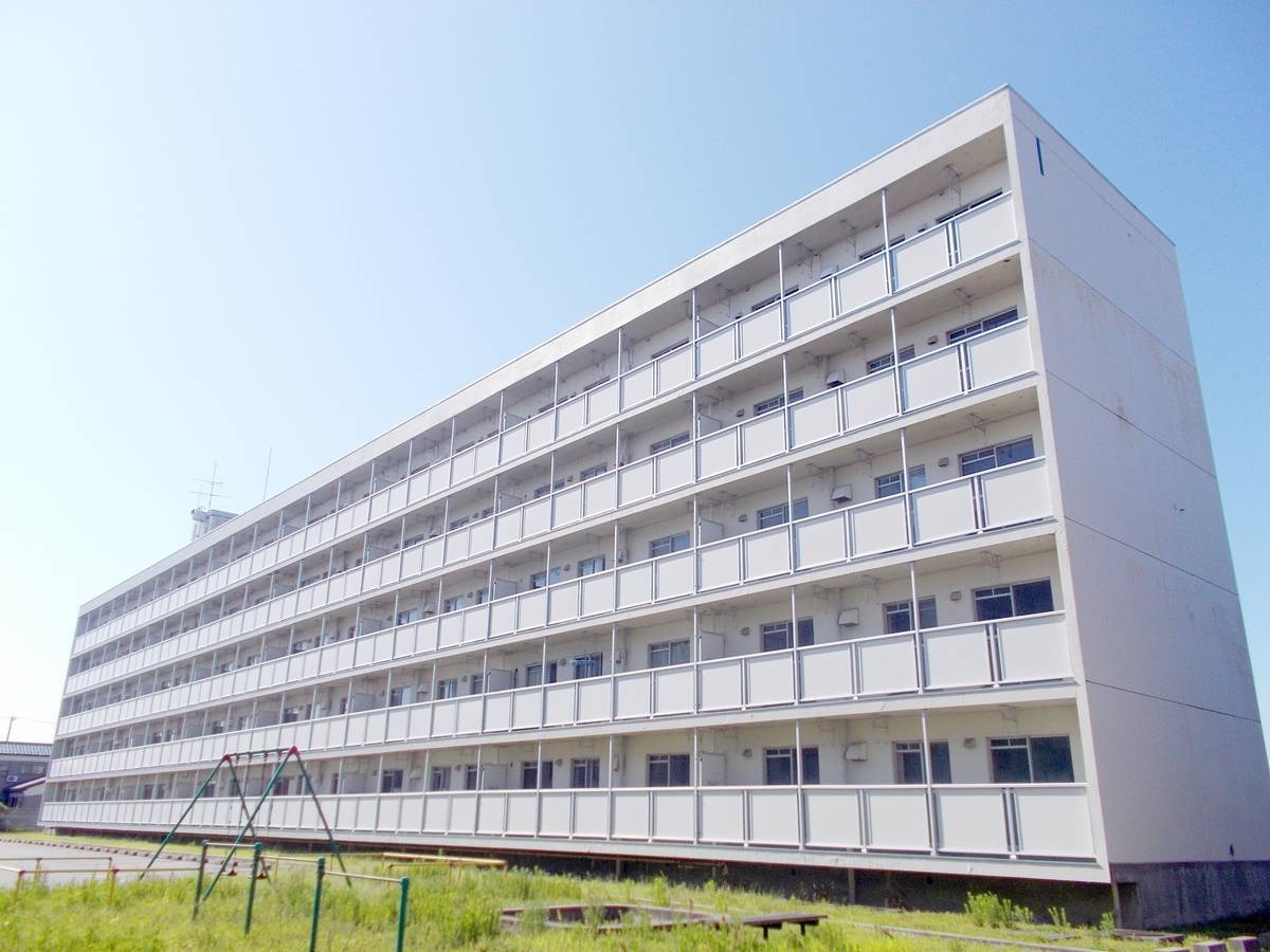富山県富山市 四方荒屋