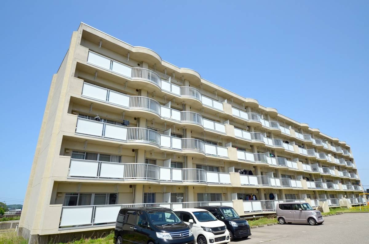 富山県高岡市 上北島