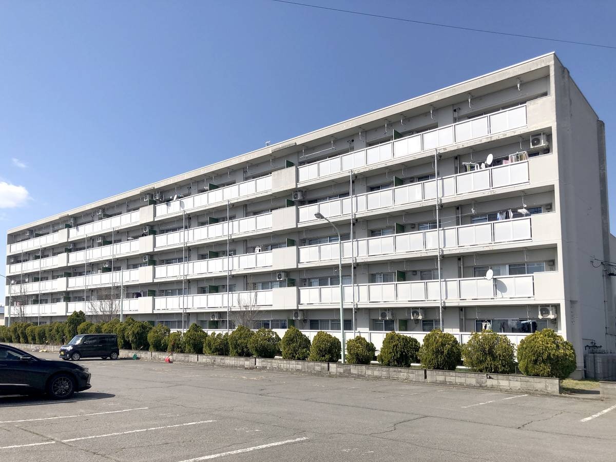 青森県平川市 新館藤山