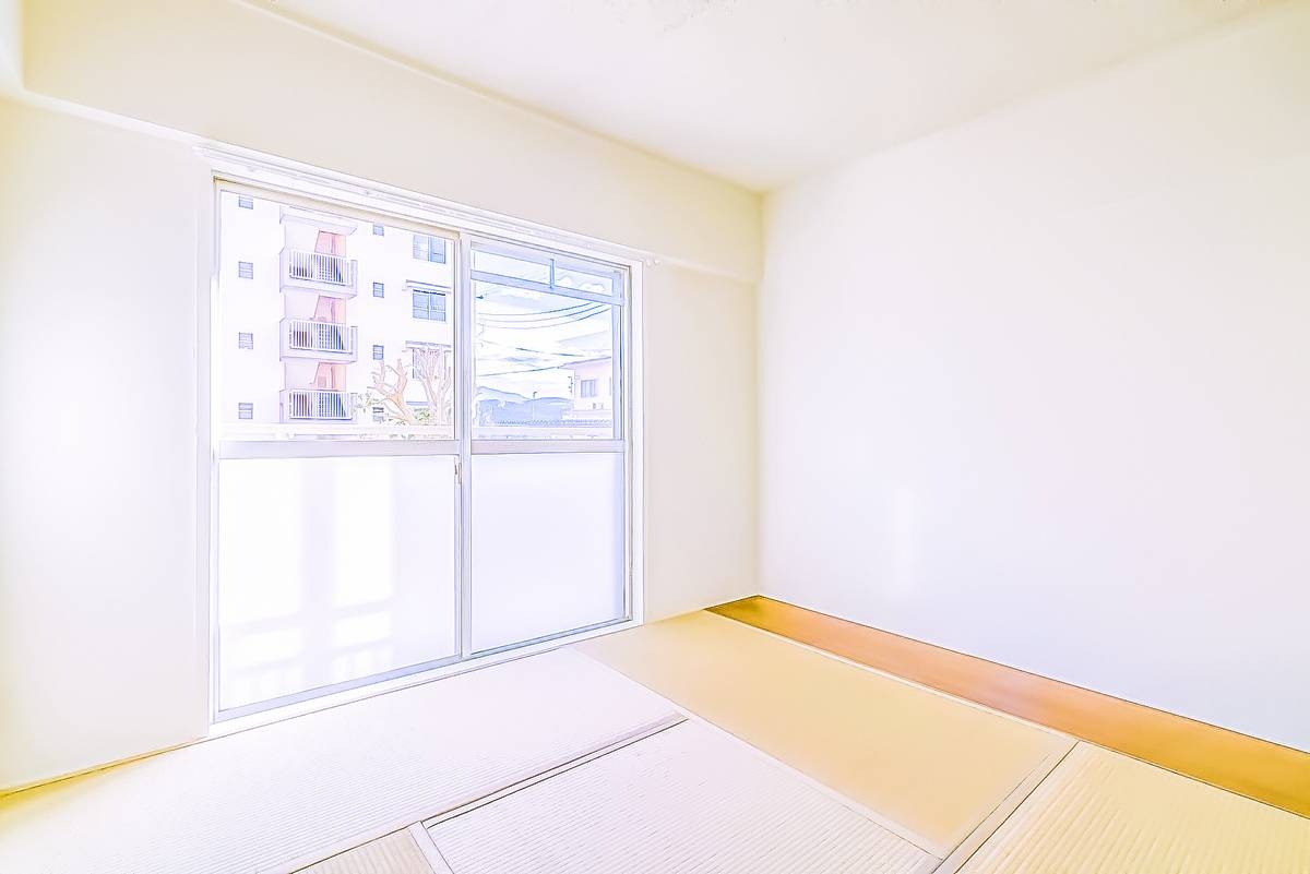 岡山県勝田郡勝央町 平